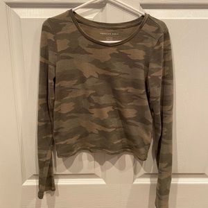 COPY - AE Cropped Camo Top